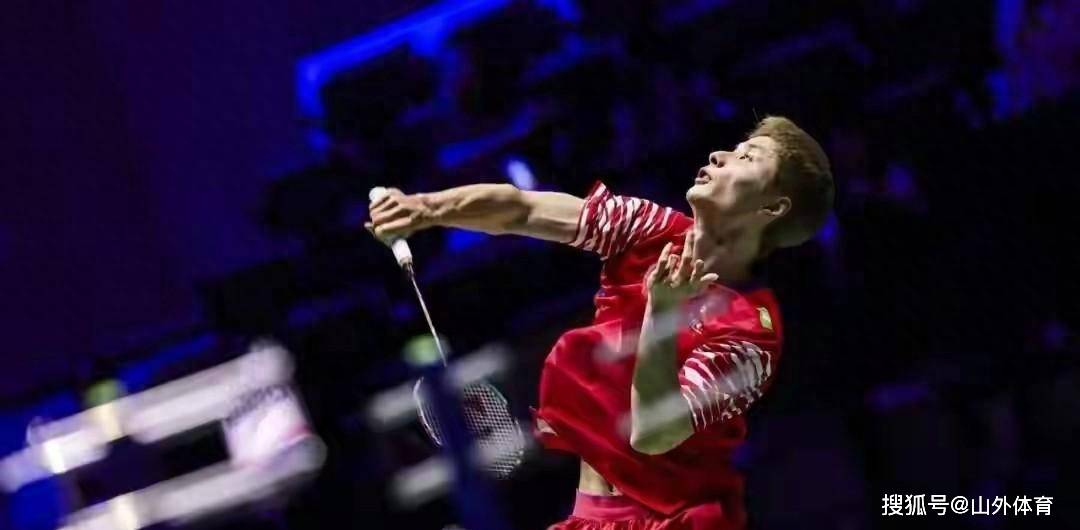 熊猫体育全站APP下载-中国羽毛球队完胜英格兰羽毛球队，辛杜打破历史纪录